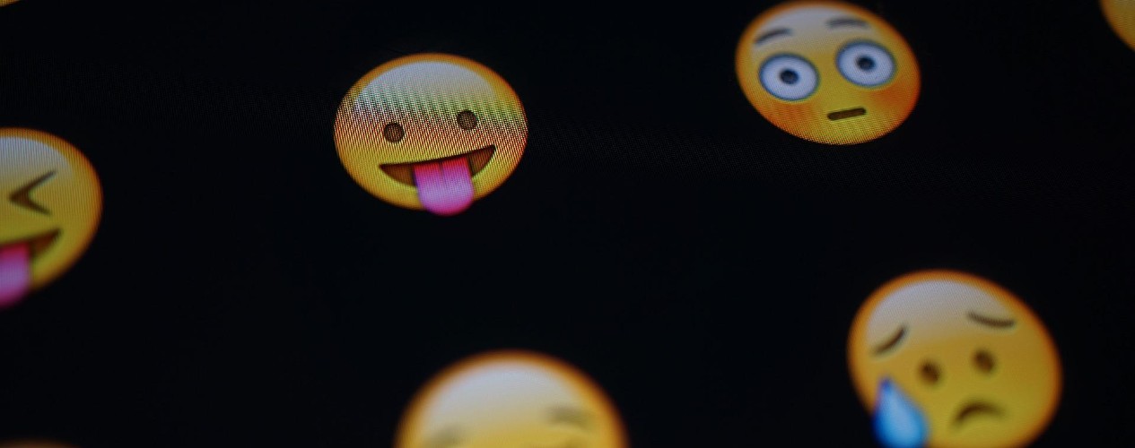 5 reasons to love emojis as a business owner